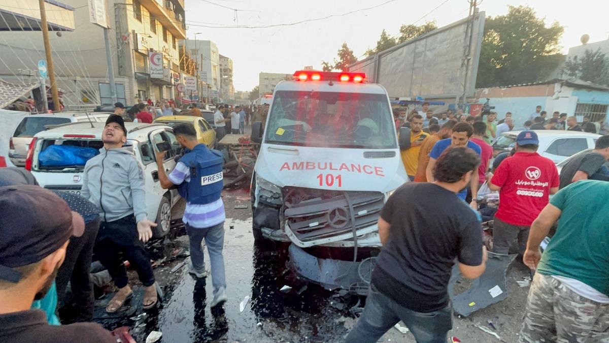 مجزرة جديدة في قصف إسرائيلي لسيارات اسعاف